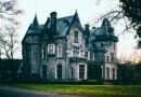 Luxury Living: The Ultimate Guide to Selling Real Estate in a Gated Community